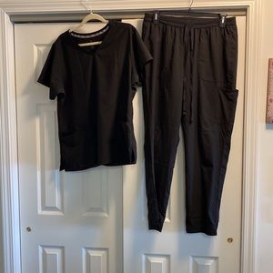 Beyond Scrubs blk scrub set XL